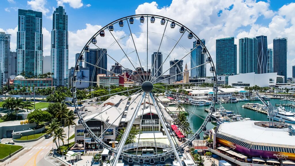 Things to Do in Downtown Miami: Making the Most of Your Visit