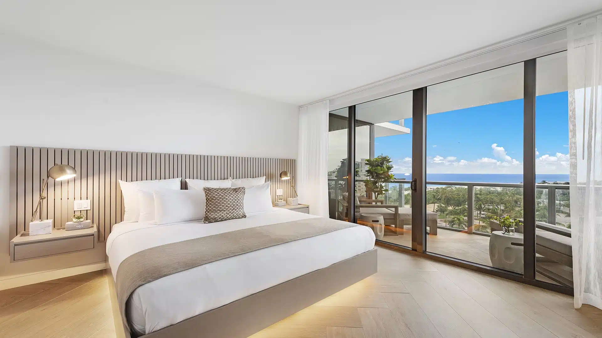 Luxury Vacation Homes in Miami Beach - Luxury Rentals - Elite Rentals Miami Beach