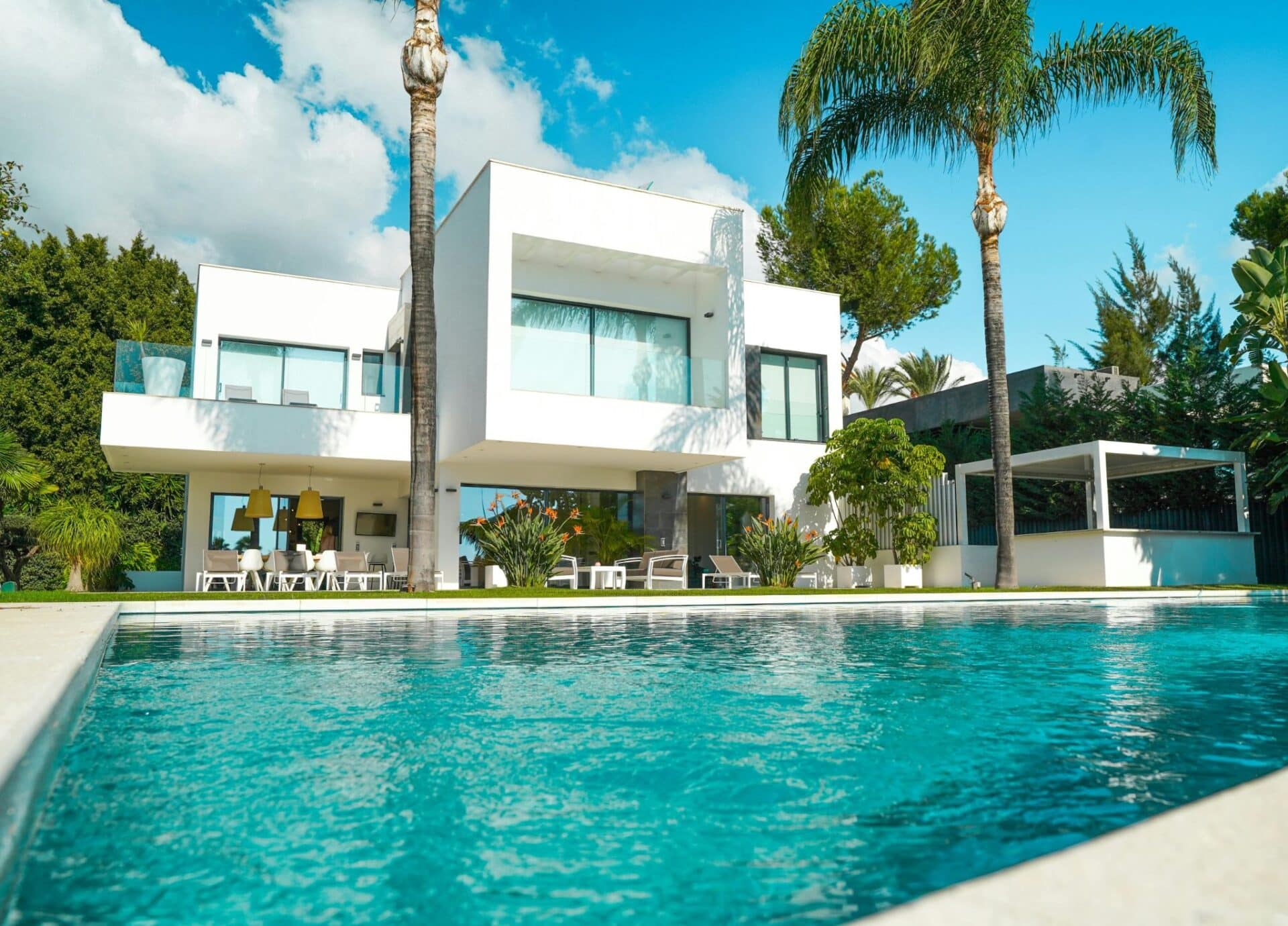 Miami Villas for Groups | Luxury Villa Rentals Miami