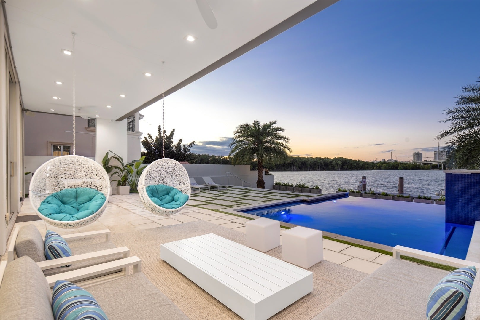 Services & Amenities | Luxury Villa Rentals Miami