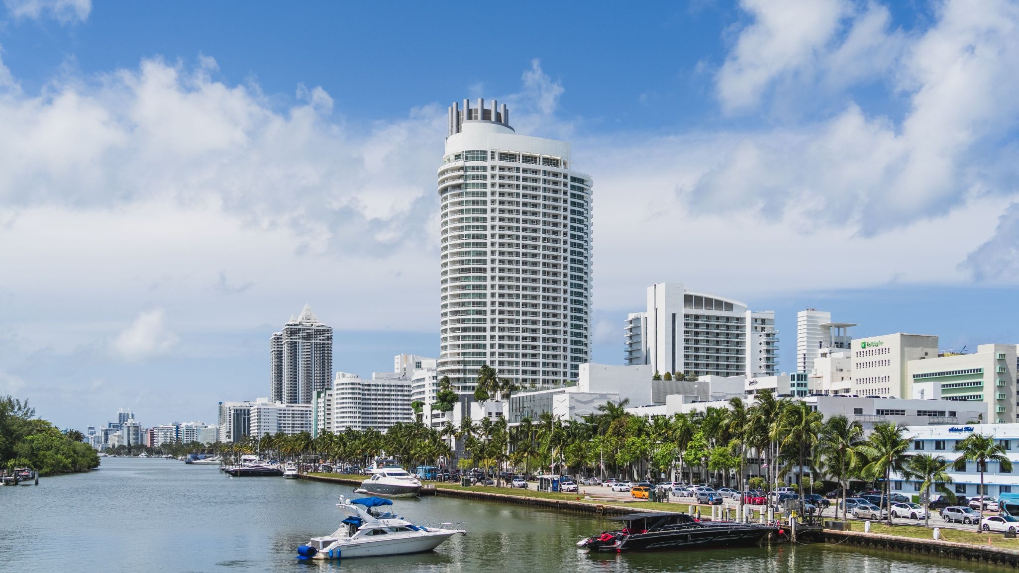 Art Miami Happens on the Water, and So Should Your Stay